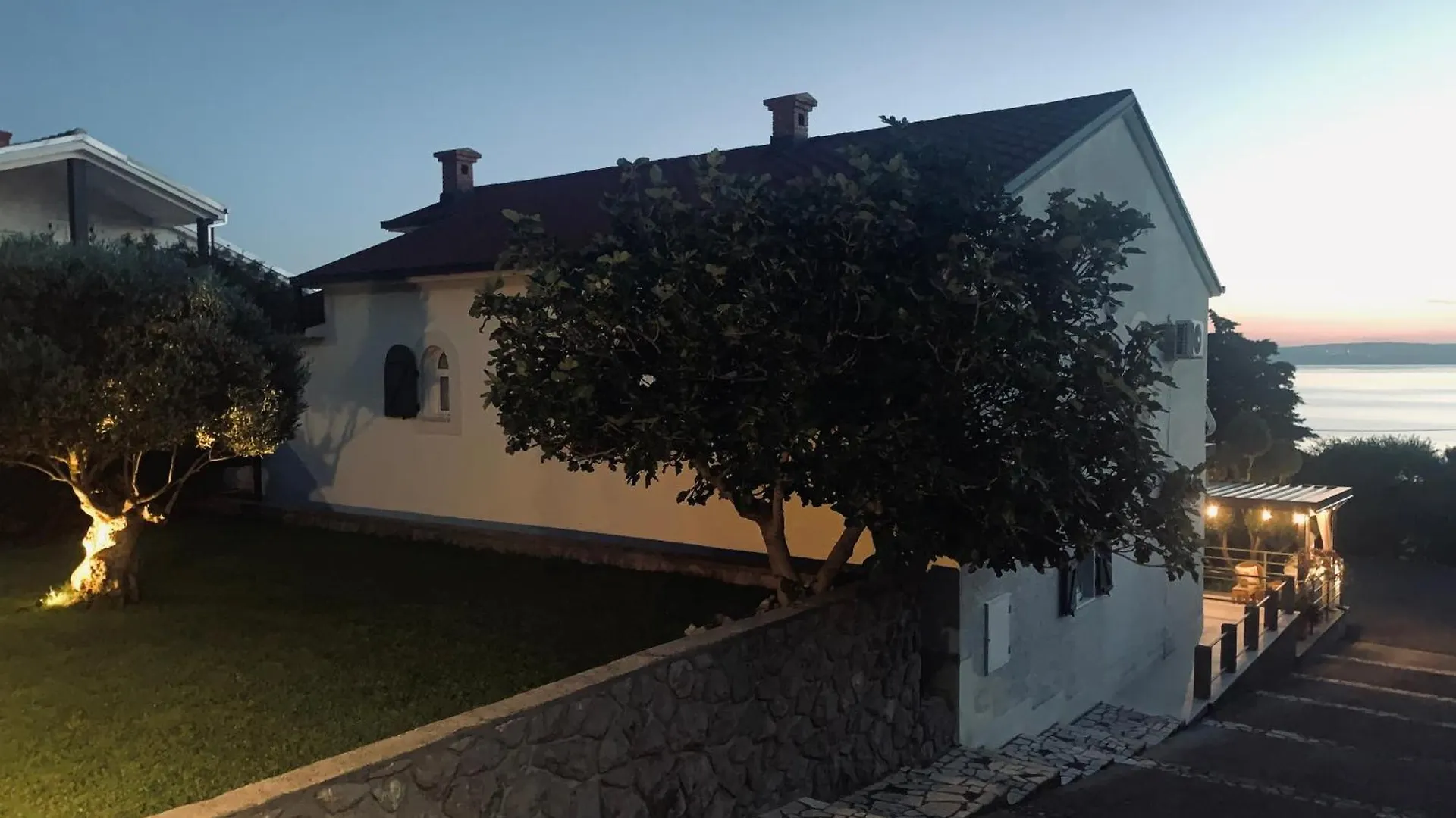 Holiday home Mydayhouse Villa Klenovica